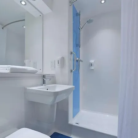 Hotel Travelodge Perry Barr 3*